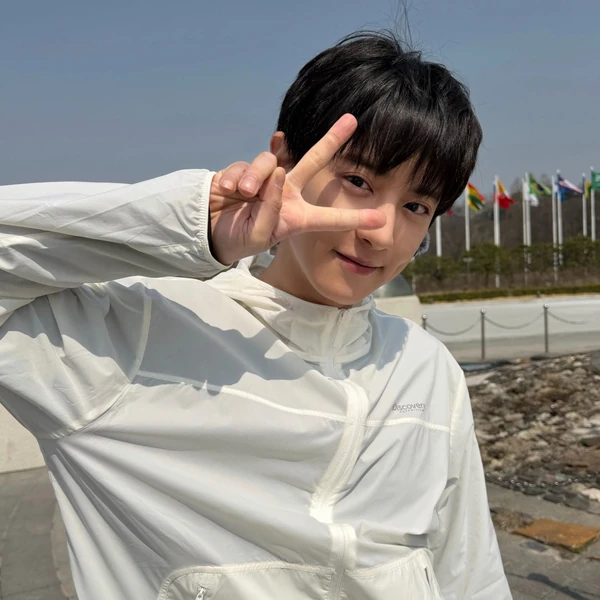 찬열 (EXO) 팬심 가득한 인기 사진