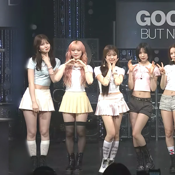 오늘 가장 사랑받은 NiziU의 모습