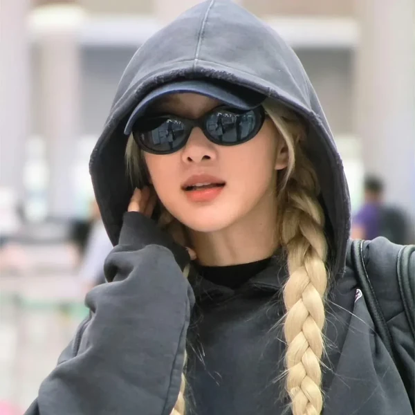 Penampilan ROSÉ (BLACKPINK) yang Paling Dicintai Hari Ini