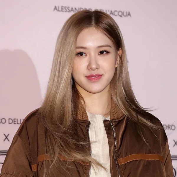 Best moment chosen by ROSÉ (BLACKPINK) fandom