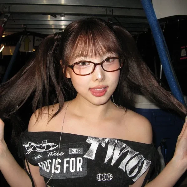 Fans' Pick: Best Moment of Nayeon (TWICE)