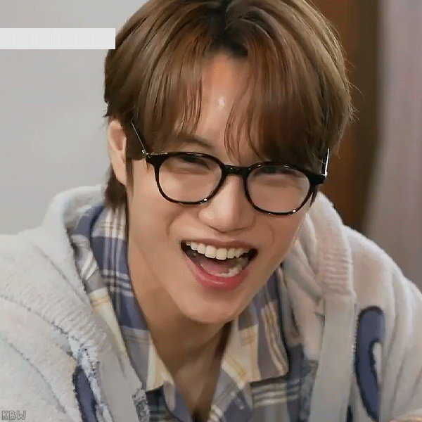 Penampilan Kai (EXO) yang Paling Dicintai Hari Ini