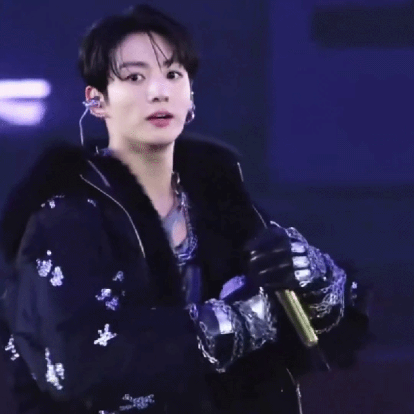 Foto Populer Penuh Cinta untuk Jungkook (BTS)