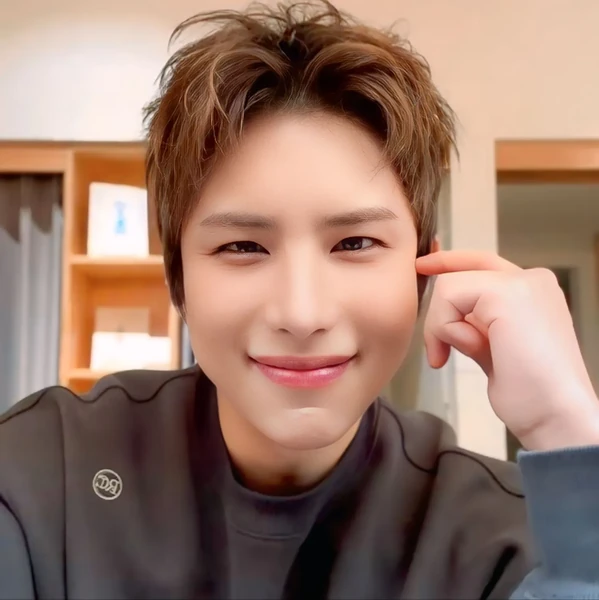 今天最受喜爱的Wow (A.C.E)