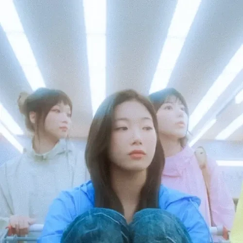 Fans' Pick: Best Moment of LE SSERAFIM