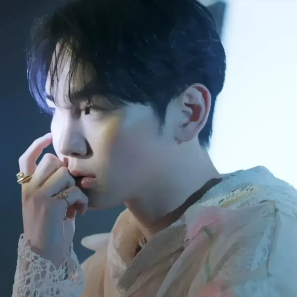 粉丝票选的Key (SHINee)最佳瞬间