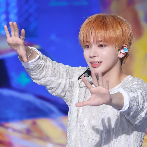 오늘 가장 사랑받은 태현 (투모로우바이투게더)의 모습