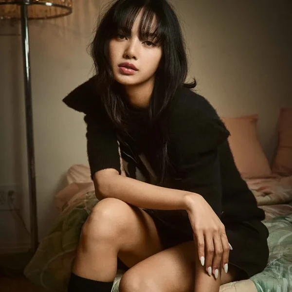 Today's Most Loved Lisa (BLACKPINK)