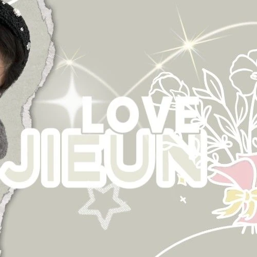 Top Photo Full of IU Love