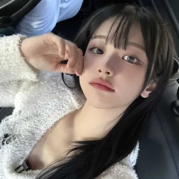 Top Photo Full of Chodan (QWER) Love