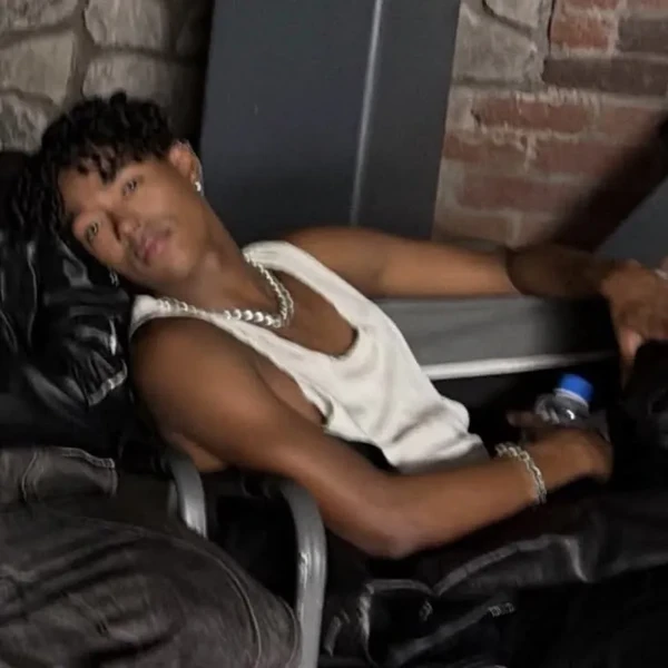 今日最受喜愛的Kauê (SANTOS BRAVOS)