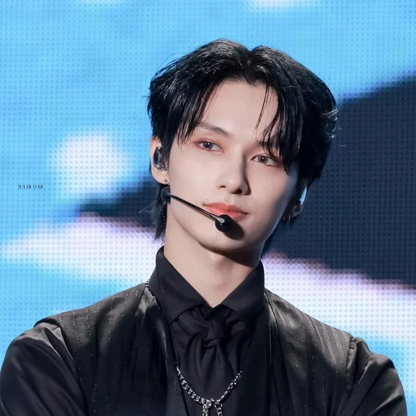 Top Photo Full of Jun (SEVENTEEN) Love