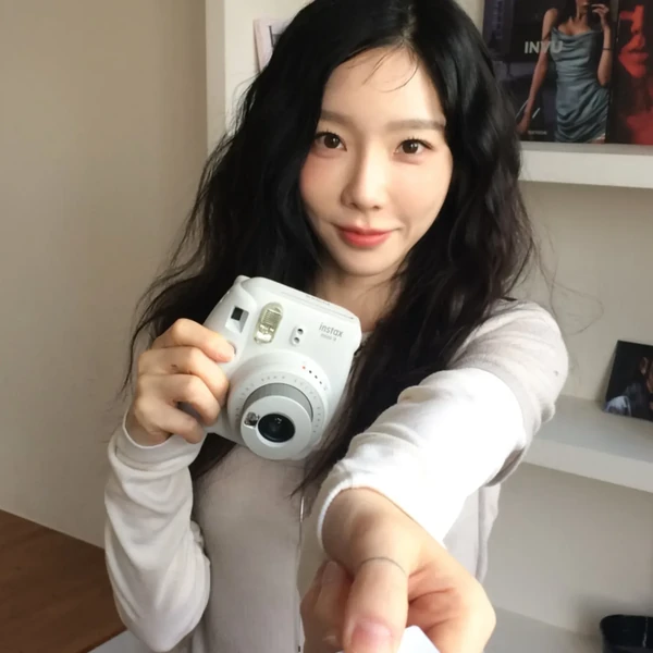 Popular profile image of Taeyeon (Girls' Generation) selected by votes