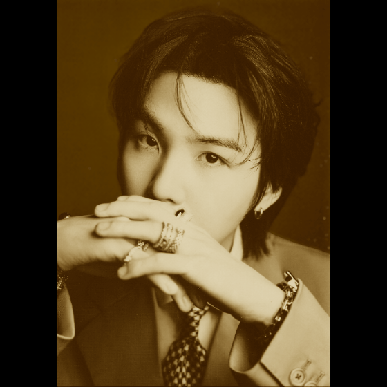 Penampilan SUGA (BTS) yang Paling Dicintai Hari Ini