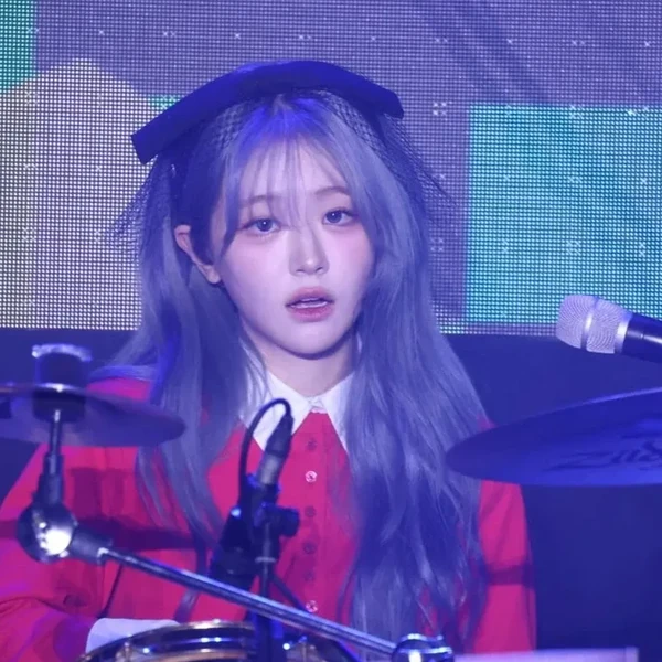 Today's Most Loved Chodan (QWER)