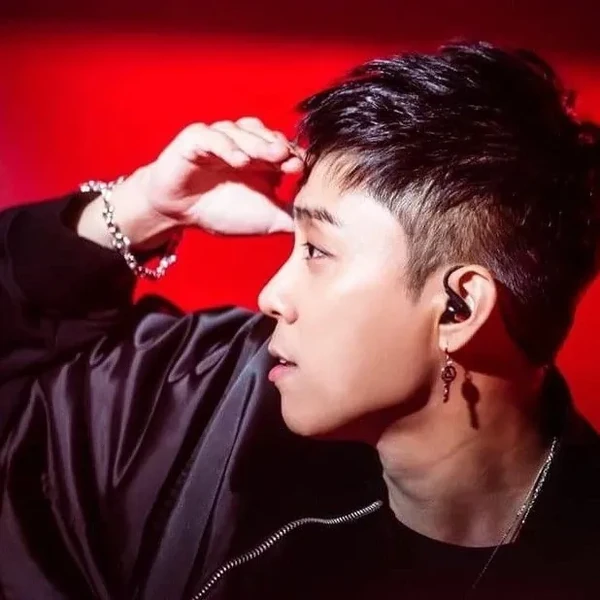 Fans' Pick: Best Moment of Eun Jiwon (SECHSKIES)