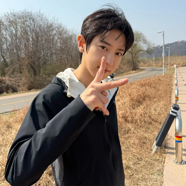 찬열 (EXO) 팬심 가득한 인기 사진