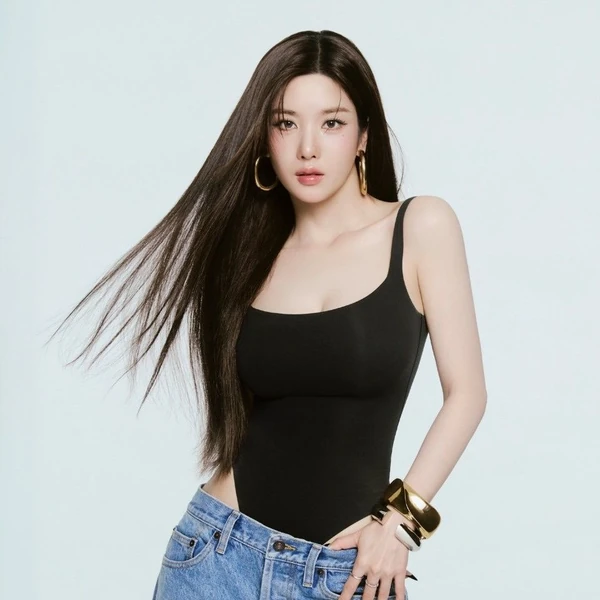 Top Photo Full of Kwon Eunbi Love