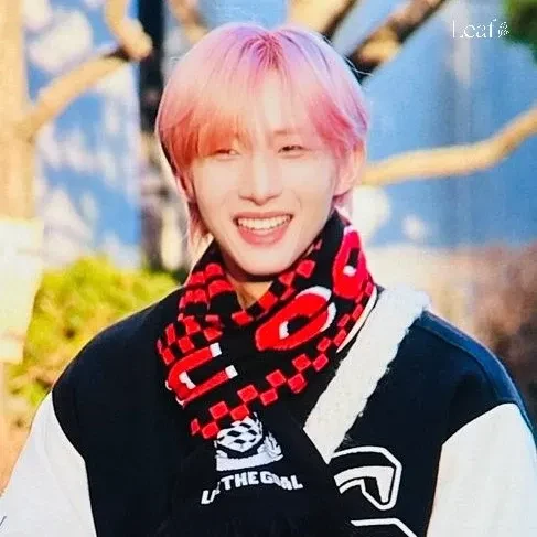 Top Photo Full of Hui (PENTAGON) Love