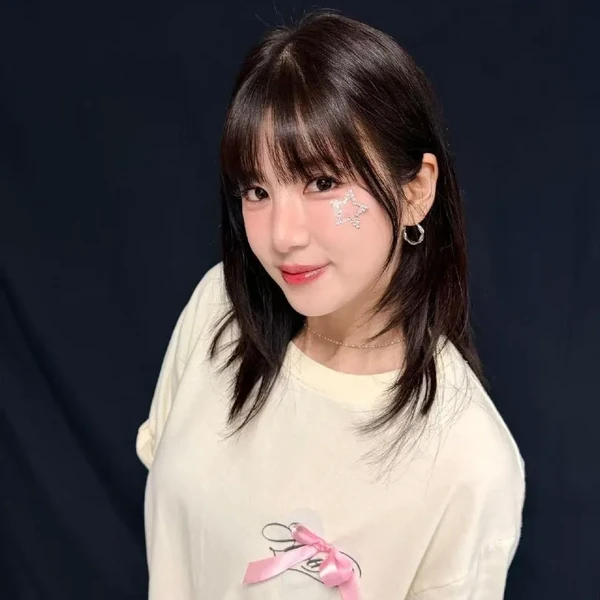 Top Photo Full of Park Chorong (Apink) Love