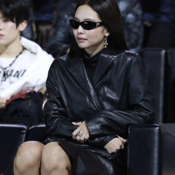 Today's Most Loved Jennie (BLACKPINK)