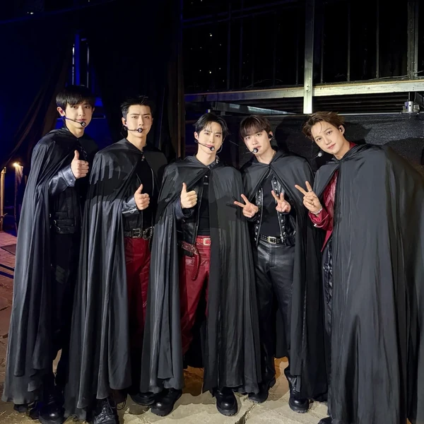 EXO 팬심 가득한 인기 사진