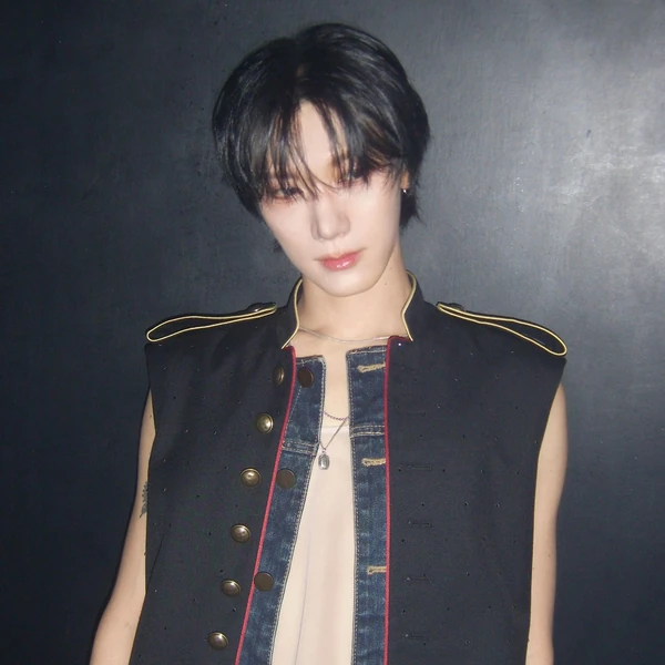 Foto Populer Penuh Cinta untuk TEN (WayV)