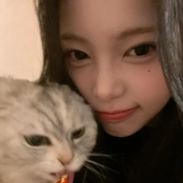 Penampilan Ian (Hearts2Hearts) yang Paling Dicintai Hari Ini