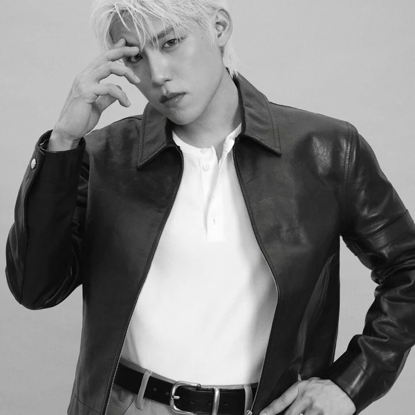 Top Photo Full of Park Woojin (AB6IX) Love