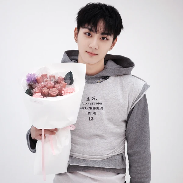 ENHYPEN 팬심 가득한 인기 사진