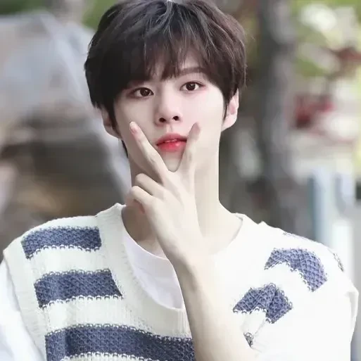 Fans' Pick: Best Moment of Kim Wooseok