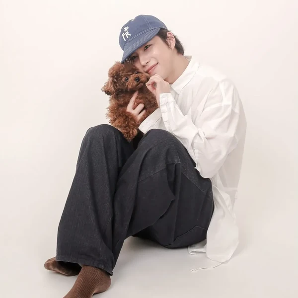 Today's Most Loved Wow (A.C.E)