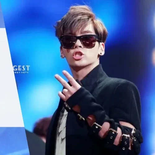 Top Photo Full of Jonghyun (SHINee) Love