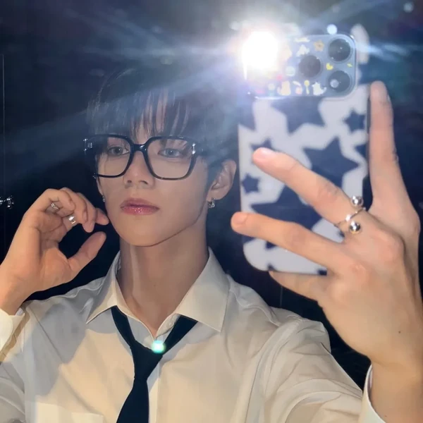 Top Photo Full of JL (AHOF) Love