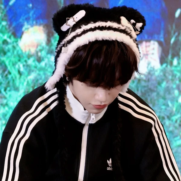 Fans' Pick: Best Moment of JL (AHOF)