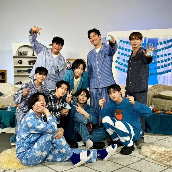 Foto Populer Penuh Cinta untuk Super Junior