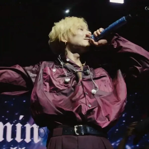 오늘 가장 사랑받은 태민 (샤이니)의 모습