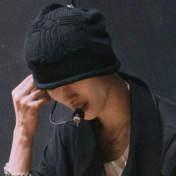 Foto Populer Penuh Cinta untuk NI-KI (ENHYPEN)