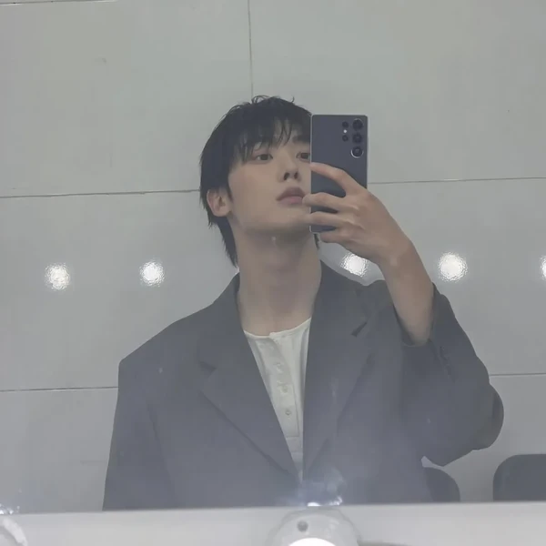 팬들이 뽑은 윤산하 (아스트로) 최고의 순간