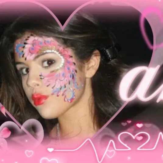 오늘 가장 사랑받은 셀레나 고메즈의 모습