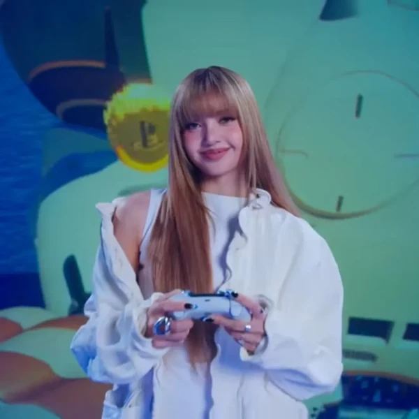 Penampilan Lisa (BLACKPINK) yang Paling Dicintai Hari Ini