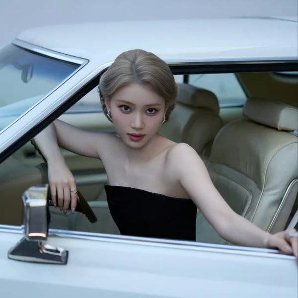 Shining profile picture of 샤오팅 (Kep1er) on today's Choeaedol