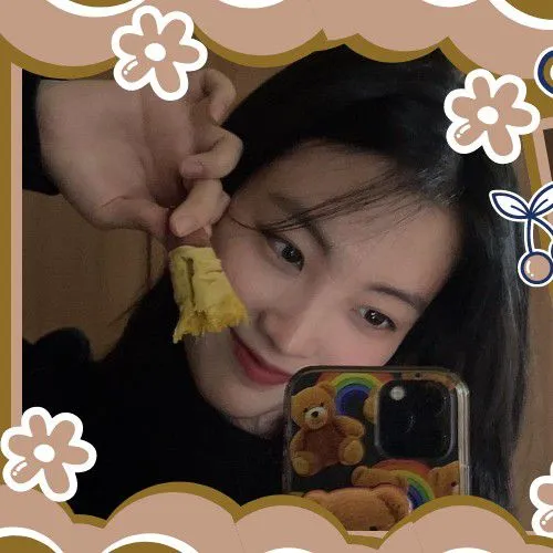 充滿粉絲愛意的Lucy人氣照片