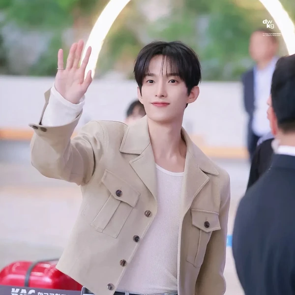 Today's Most Loved DK (SEVENTEEN)