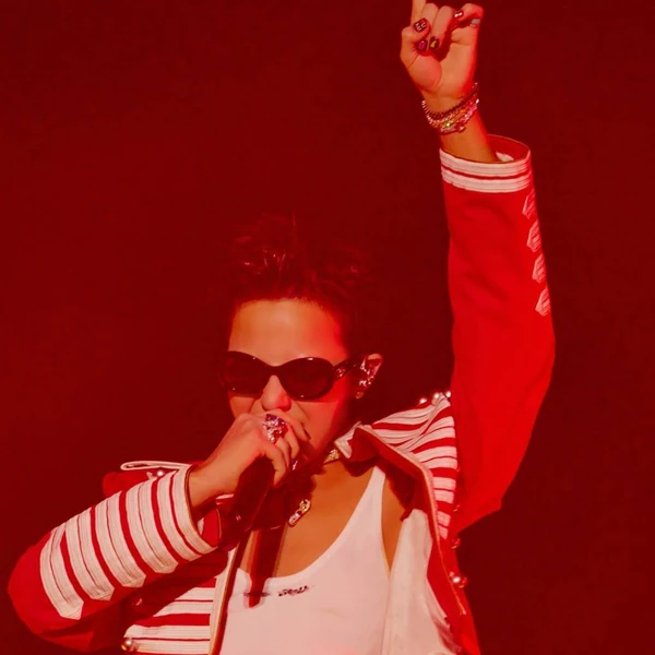 Today's Most Loved G-DRAGON (BIGBANG)