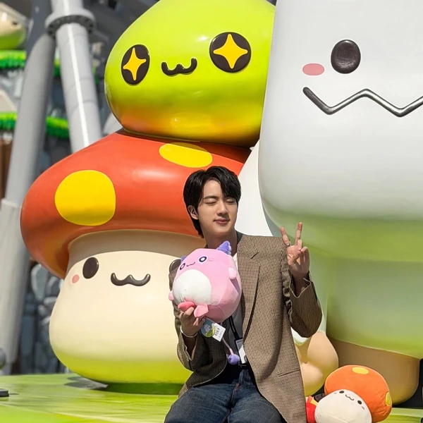 Momen Terbaik Jin (BTS) Pilihan Penggemar