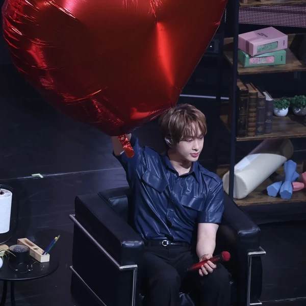 Penampilan Onew (SHINee) yang Paling Dicintai Hari Ini