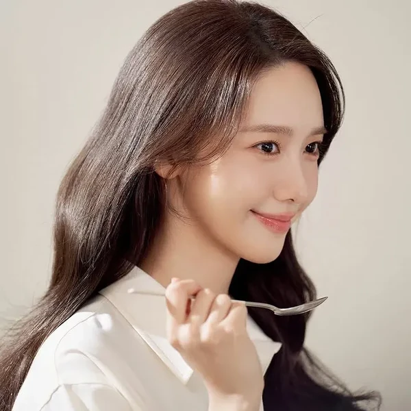 ファンが選んだユナ (少女時代)最高の瞬間