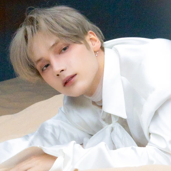 휴닝카이 (투모로우바이투게더) 팬심 가득한 인기 사진