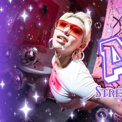 今日最受喜愛的AleXa